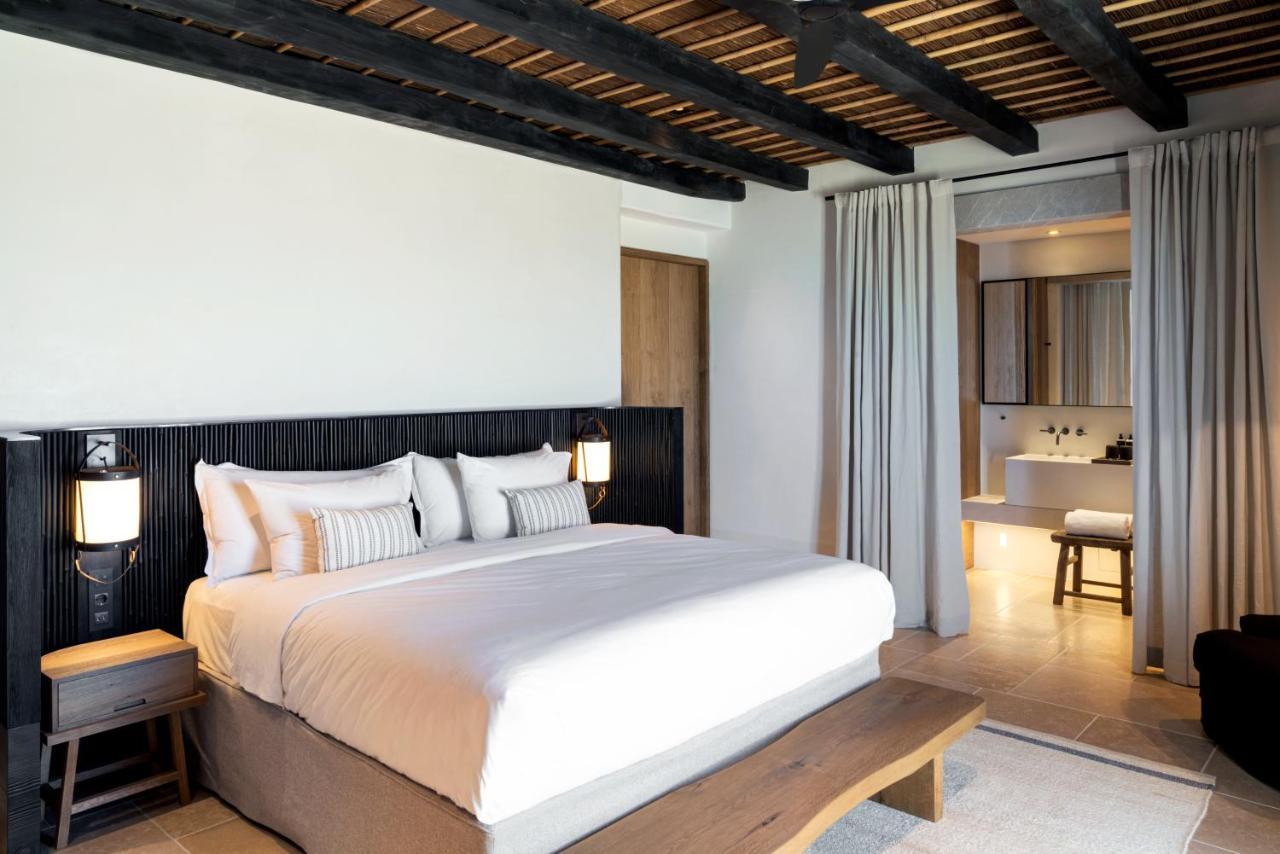Kalesma Mykonos Hotell Ornós Rom bilde